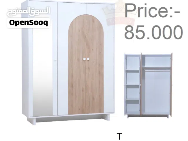 خزائن بثلاثة أبواب صناعة تركية مقاس 150×200×53 Three Door Wardrobes From Turkish Size 150x200*53cm