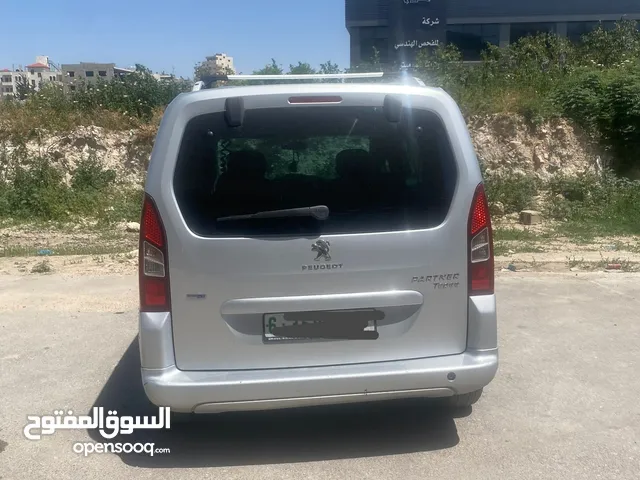 بيجو بارتنر 2016 بابين سحاب بوضع الشركه فحص نخب