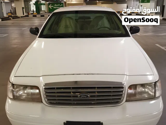 Used Ford Crown Victoria in Al Ahmadi