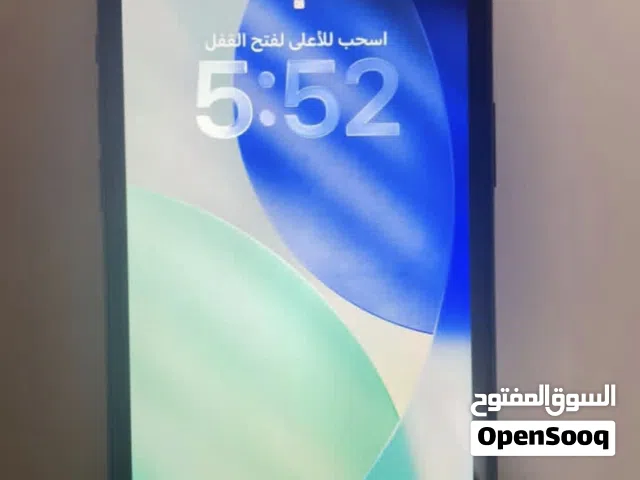 ايفون 11 أسود مستعمل بحالة ممتازة بسعة 128 جيجابايت - عمر 2-3 سنوات بطاريه 74