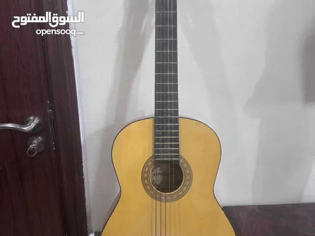 غيتار كلاسيك Starfire بحالة ممتازة - مثالي للمبتدئين والهواة