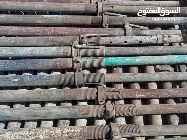 يوجد خشب طوبار للبيع عدد 2متر (مراين 4م) عدد 86لوح ( لوح 3م) يوجد جكات طوبار للبيع نخب لنخب مشكل