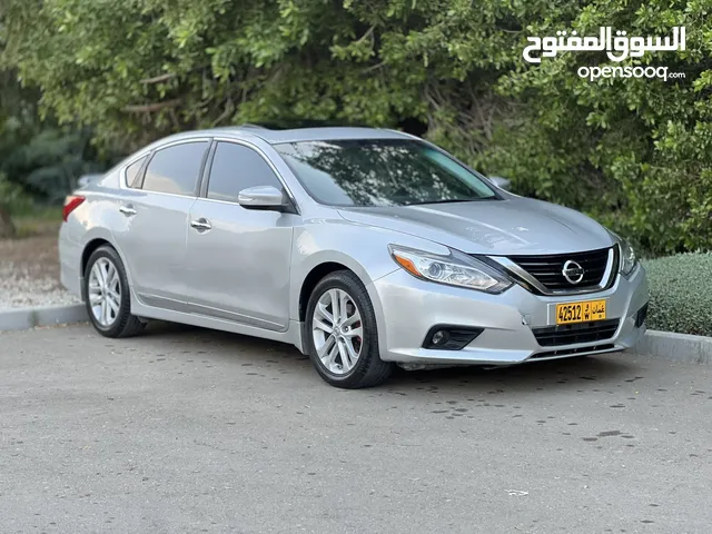 Used Nissan Altima in Al Batinah