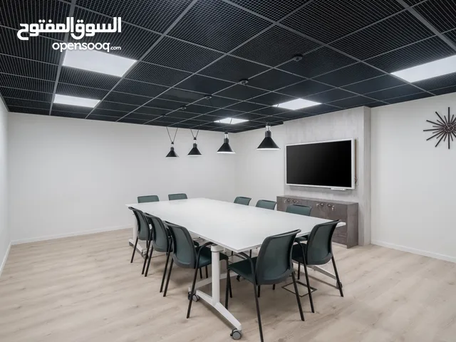Private office space for 4 persons in Muscat, Al Fardan Heights