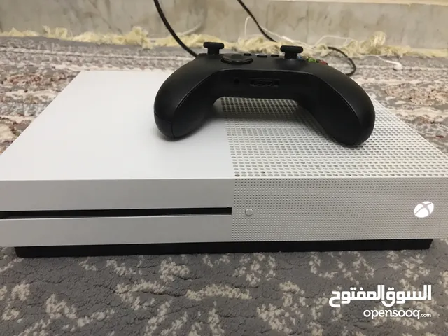 Xbox Xbox for sale in Al Ain