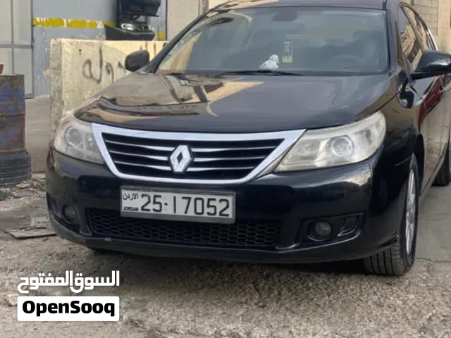 2013 Renault Latitude