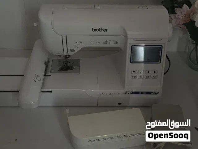مكينة تطريز وخياطة brother SE 1900