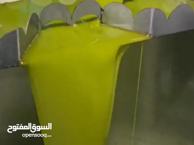 زيت الزيتون الأصلي النابلسي الآن بين يديك في الإمارات وصول أول دفعة خلال أيام قليلة المو