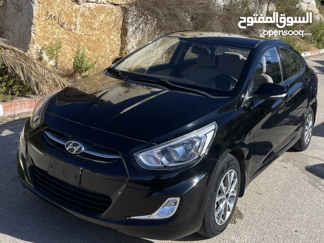 اكسنت 1.4 مميزة وعداد قليل اصلي