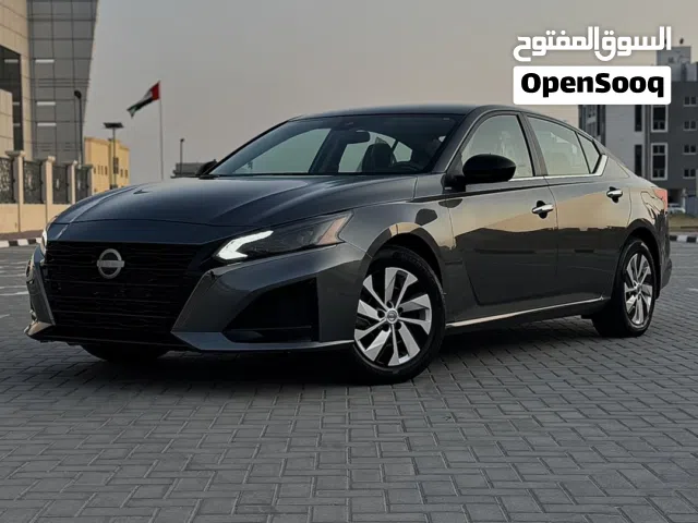 Used Nissan Altima in Ajman