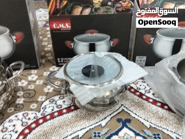 للبيع مجموعة من الاطقم الطناجر للطبخ جديدة لم تستخدم صناعه تركيه ثقيله