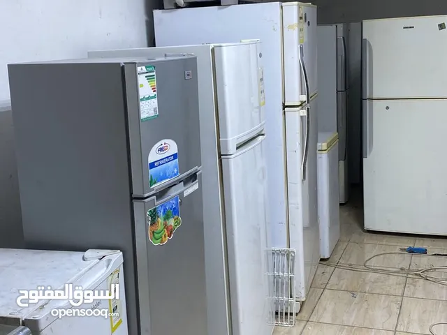 Refrigerator. Wasing meshi. Freezar. Italiyan oven.air condition