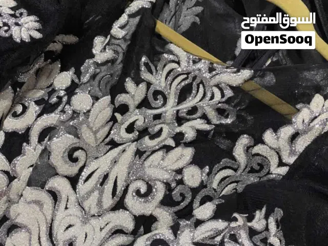 فستان سهرة طويل لبسة واحدة فقط