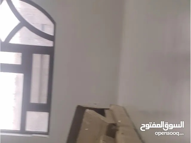 140 m2 3 Bedrooms Apartments for Rent in Sana'a Ma'rib Street