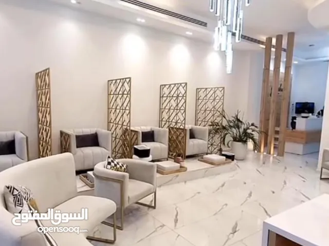 صالون ومركز تجميل للسيدات للبيع