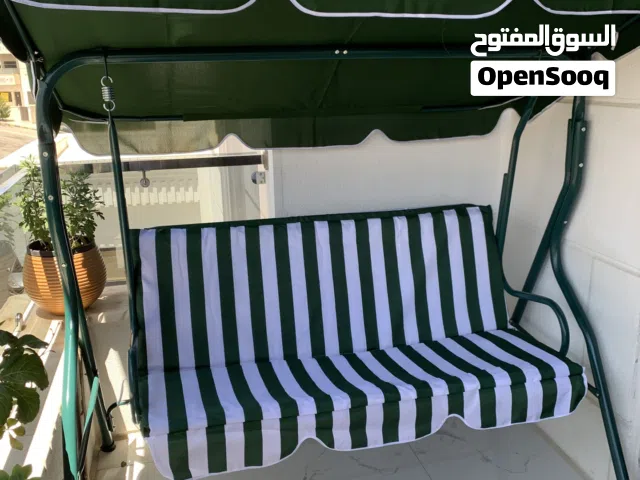مرجوحة حديد لشخصين بحالة الجديدة لم تستخدم