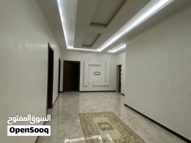 140 m2 4 Bedrooms Townhouse for Sale in Tripoli Wadi Al-Rabi