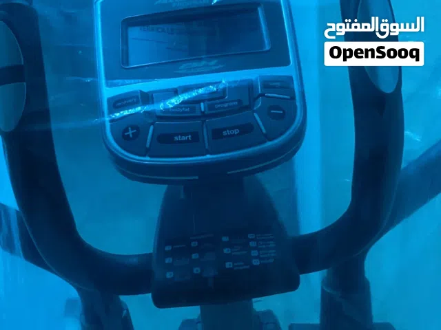 عجلة تمارين رياضيه بحالة الجديدة