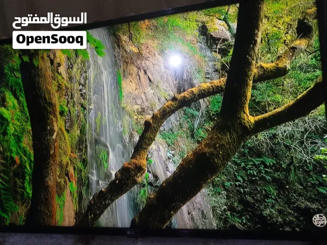 شاشه الجي حجم 43مستعمل قليل مع ريومونت ماوس ناطق