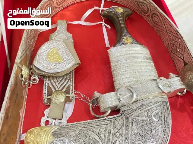 خنجر قرن هندي شبيه الصيفاني