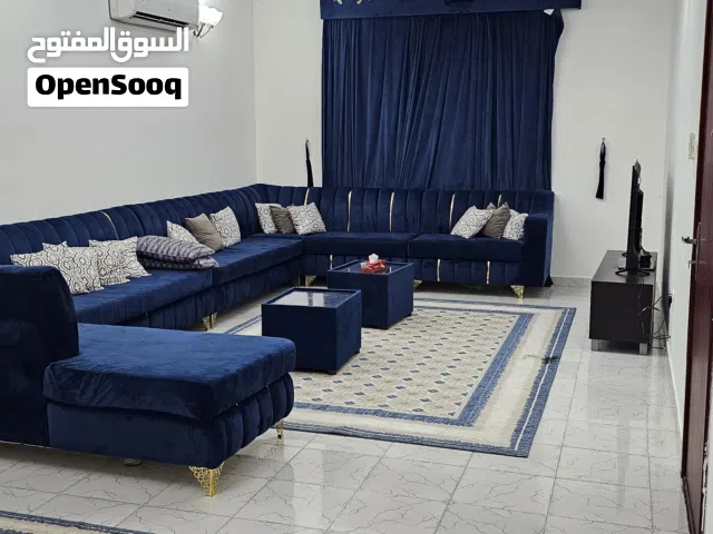 200 m2 4 Bedrooms Apartments for Rent in Central Governorate Sanad