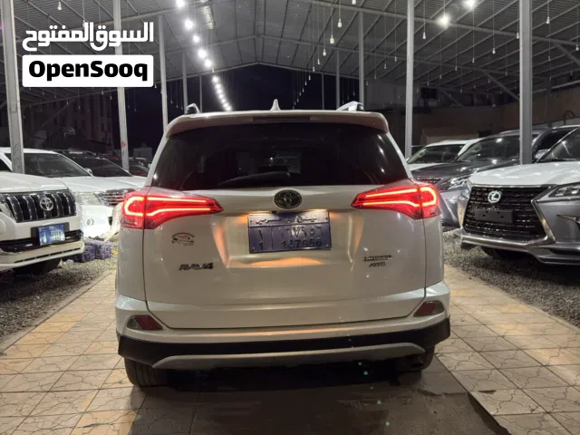 2017 تويوتا راف فور Limited