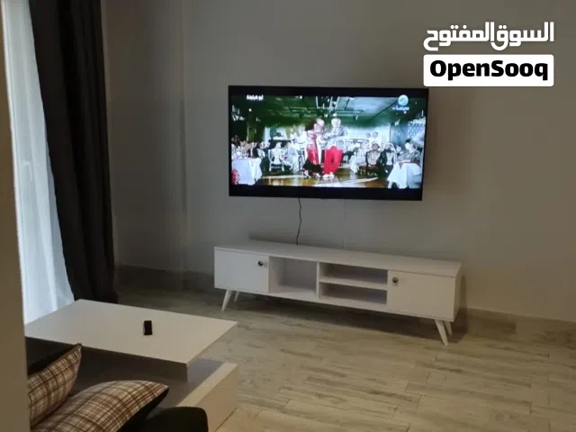 شقه مفروشه ايجار يومي في مدينتي b12 فرش فندقي