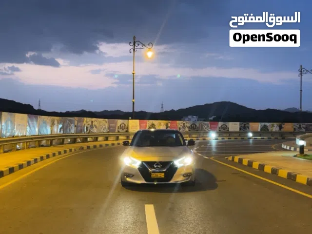 نيسان مكسيما 2017 جلد رمادي فحص شامل مع مواصفات أمريكية وميزات حديثة