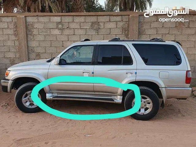 مطلوب ركابات فوررنر موديل 2002