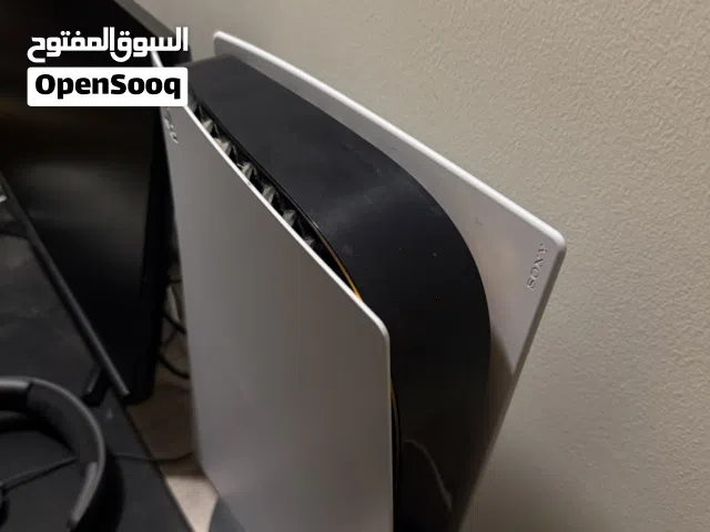 Ps5 used not a lot just needs cleaning in perfect condition and nothing is wrong