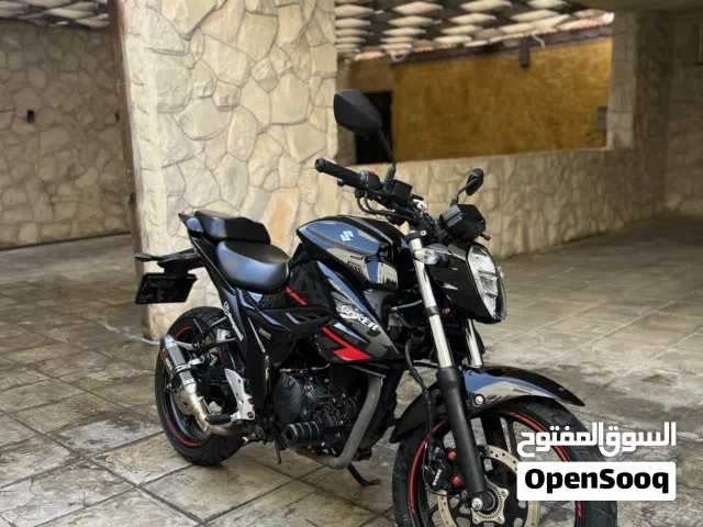 SUZUKI GIXXER 150cc