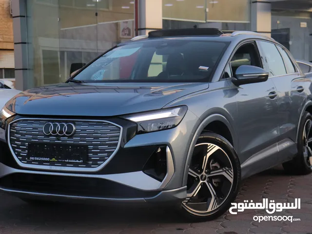 AUDI Q4 etron 2022