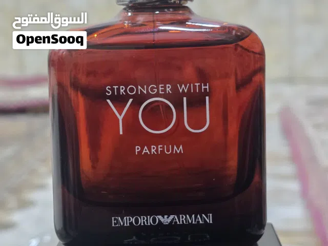 عطر سترونك وذ يو بارفام اقرو الوصف