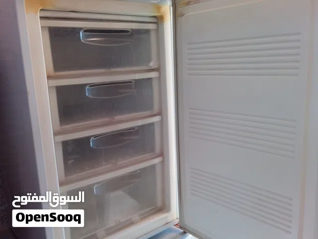 فريزر 4 جارور نوع ميديا