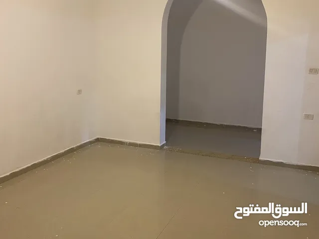 130 m2 2 Bedrooms Apartments for Rent in Tripoli Salah Al-Din