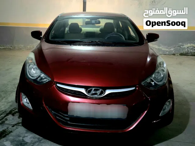 هيونداي إلنترا 2012