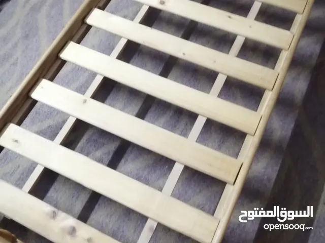 تخت مفرد عدد 2 خشب سويد