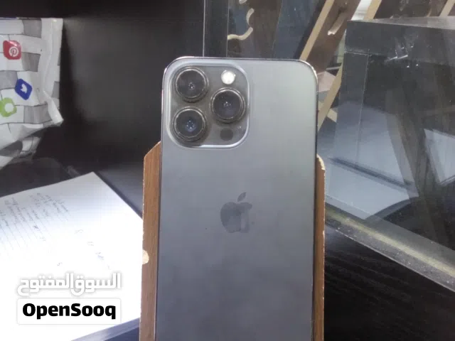 ايفون للبيع