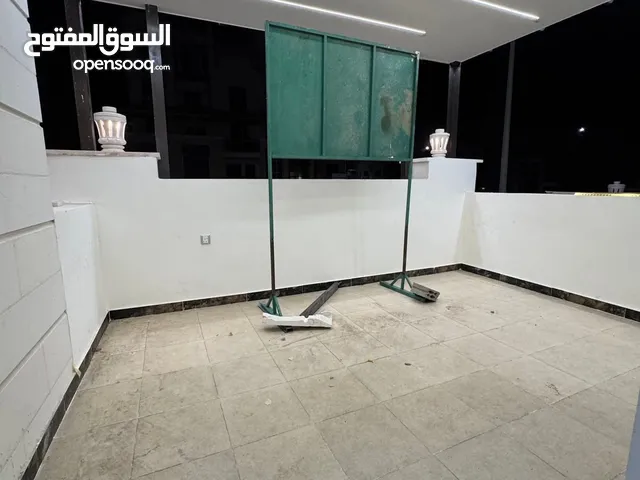 للبيع شقه بناء جديد ارضي معلق سوبر ديلوكس