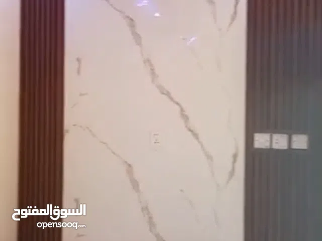 للبيع شارع الوادي كرري العجيجه مساحه 230متر غرفتين وهول وصالون+برندتين حمامين ومطبخين