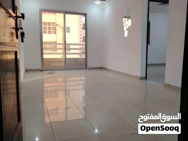 شقه للايجار غرفة وصالة السالمية شارع العوازم بجوار مدرسة فجر الصباح قطعه 6 مساحه كبيره شامله كهرباء
