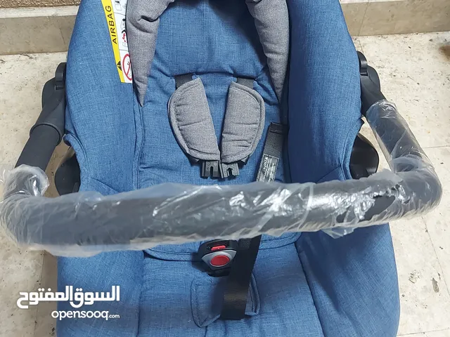 مقاعد سيارة للاطفال