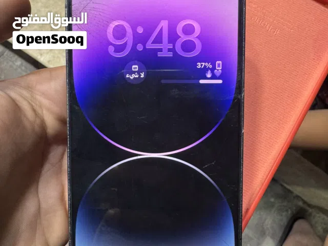 14 برو مكس للبيع فيه شق خلفي مش هلبا وشق ف شاشه خفيف مستحق فلوس ضروري مكاني الزاوية بطاريه 77 ها