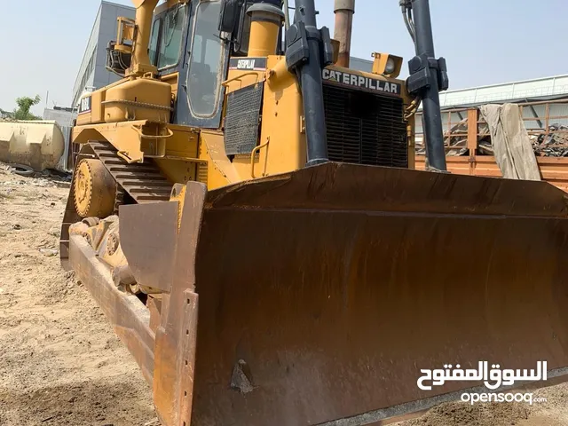 بلدوزر D8 L كتربلر موديل 1986 و 1984بحاله جيده للبيع