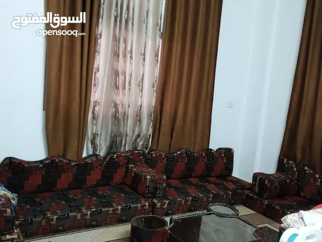 120 m2 3 Bedrooms Apartments for Sale in Zarqa Al Hawooz