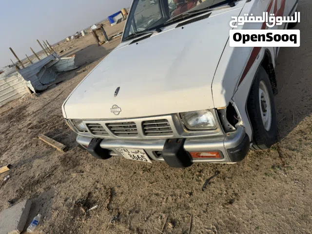 1997 نيسان داتسون