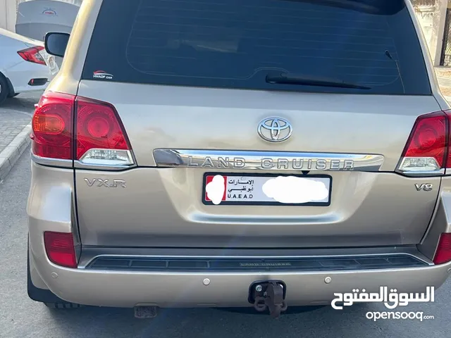 تويوتا لاند كروزر 2012