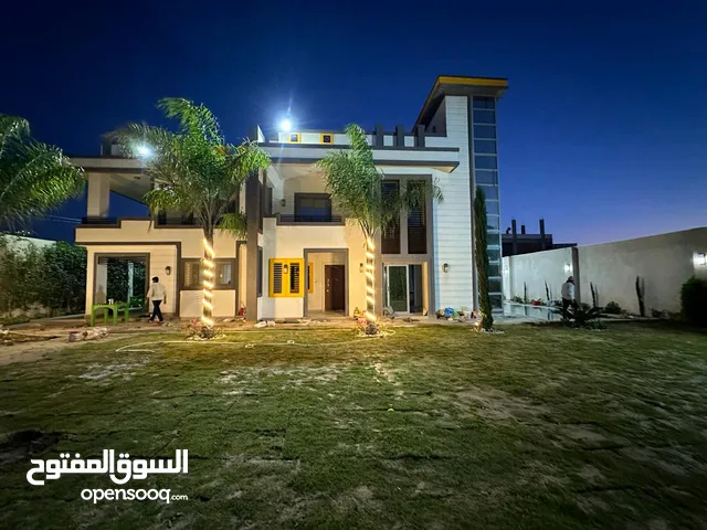 300 m2 5 Bedrooms Villa for Rent in Alexandria Borg al-Arab