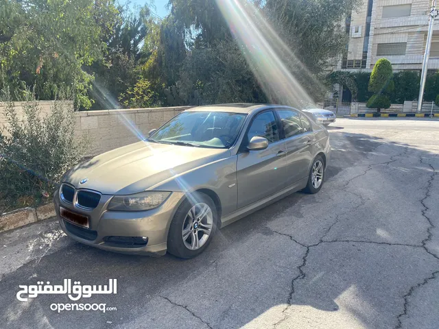 BMW 316i 2012 Gold in a very good condition for SALE