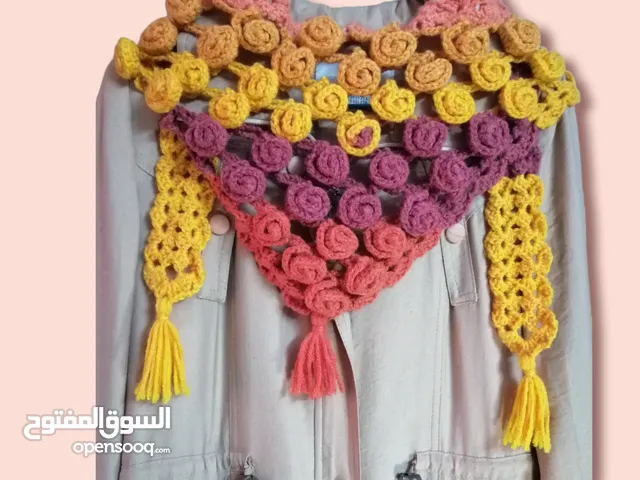 لفحة كروشيه مميزة و ملونة مشغولة يدويا